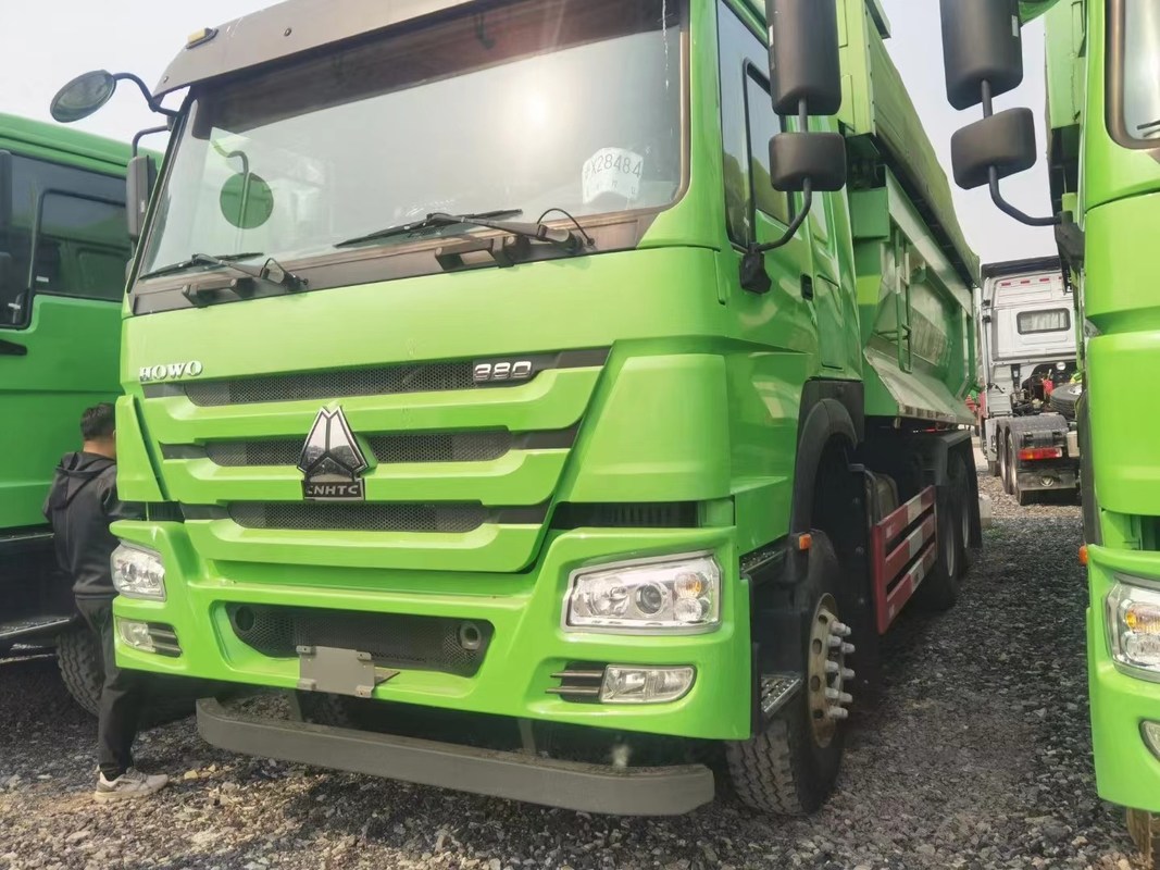 Gruppo nazionale cinese di autocarri pesanti HOWO Used Dump Truck With Superior Quality