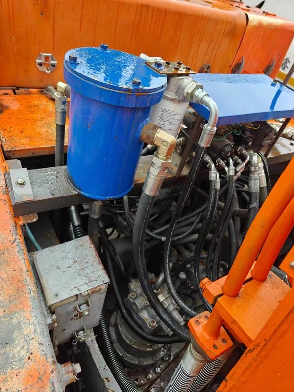 Alta performance Hitachi 470 LC-3 escavatore: il vostro prossimo partner per il lavoro pesante!