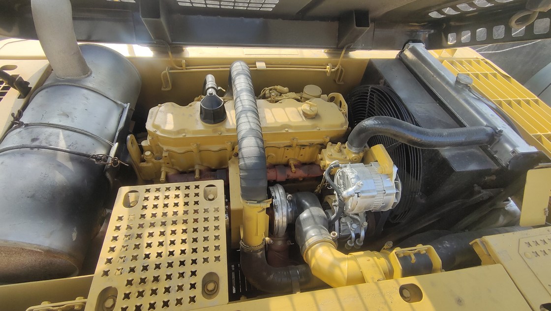 Offerta vantaggiosa: Escavatore Cat 325 CL usato in vendita, in buone condizioni