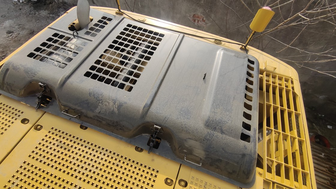 Offerta vantaggiosa: Escavatore Cat 325 CL usato in vendita, in buone condizioni