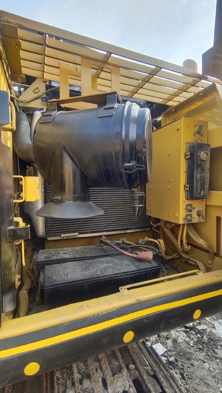 Offerta vantaggiosa: Escavatore Cat 325 CL usato in vendita, in buone condizioni