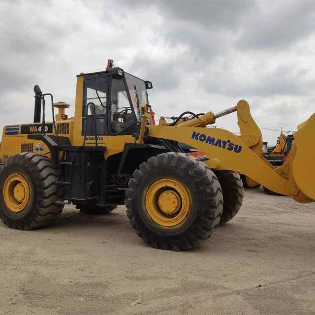 Prodotto in Giappone Originale Komatsu WA470-3 caricatore a ruote vendita a caldo Komatsu470 caricatore anteriore Usato komatsu 380 320 470 500 caricatori