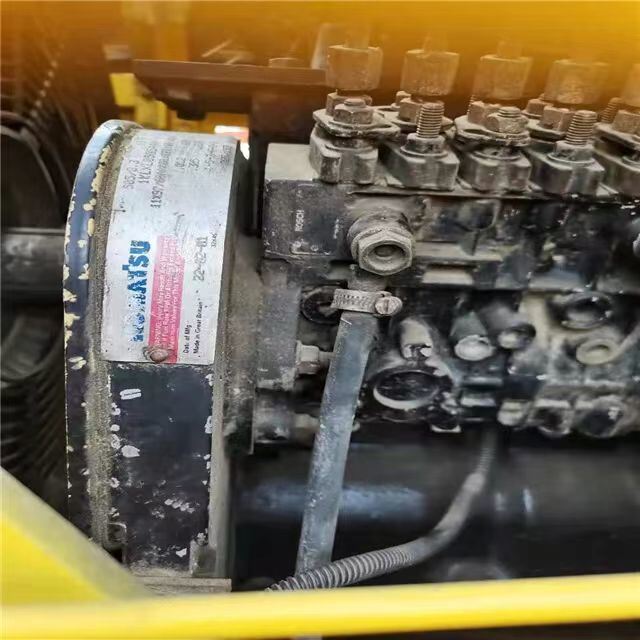 Prodotto in Giappone Originale Komatsu WA470-3 caricatore a ruote vendita a caldo Komatsu470 caricatore anteriore Usato komatsu 380 320 470 500 caricatori