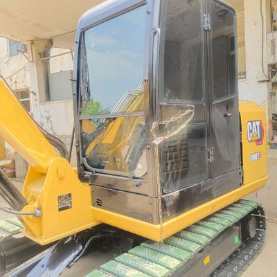 Escavatore Cat 305.5E2 ad alte prestazioni, perfetto per la vostra flotta.