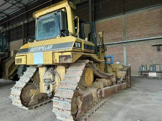 Bulldozer originale Cat D7 usato disponibile in vendita ad un prezzo equo