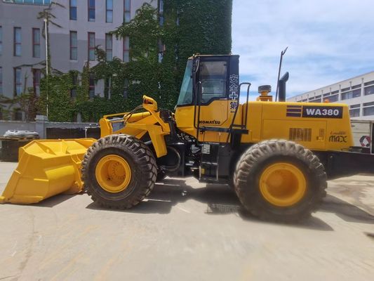 Caricatore giapponese di seconda mano Komatsu WA380-3 di alta qualità in vendita a basso prezzo