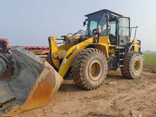 Un caricatore komatsu 380wa usato in buone condizioni per un buon prezzo.