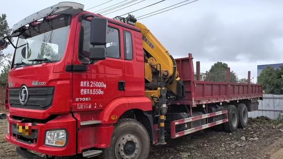 Gru a montaggio su autocarro XCMG da 16 tonnellate, autogru, qualità eccellente